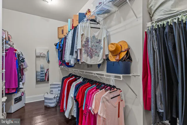 $1,100,000 | 26 Hillyer Lane, Newtown, PA 18940