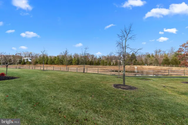$1,100,000 | 26 Hillyer Lane, Newtown, PA 18940