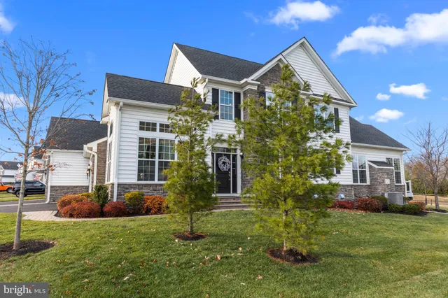$1,100,000 | 26 Hillyer Lane, Newtown, PA 18940