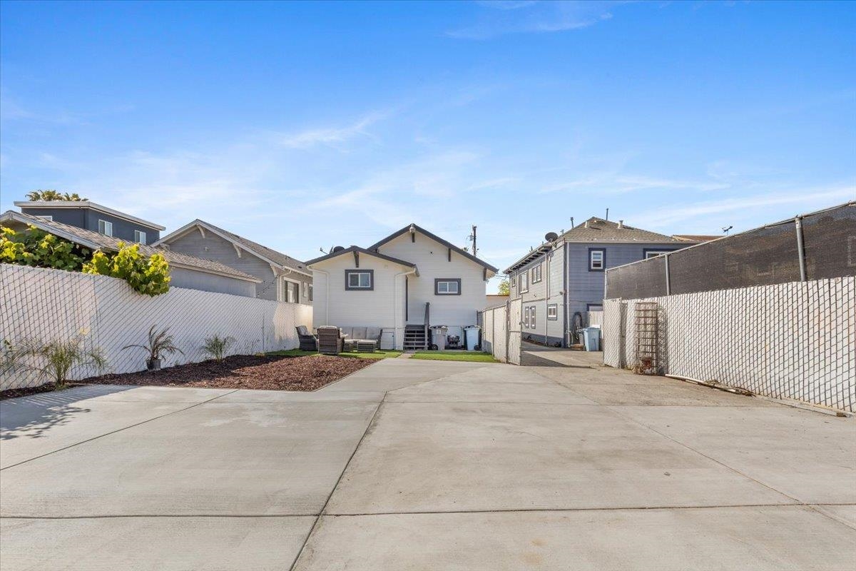 1237 Ashby Avenue Berkeley, CA 94702 - Photo 28 of 31