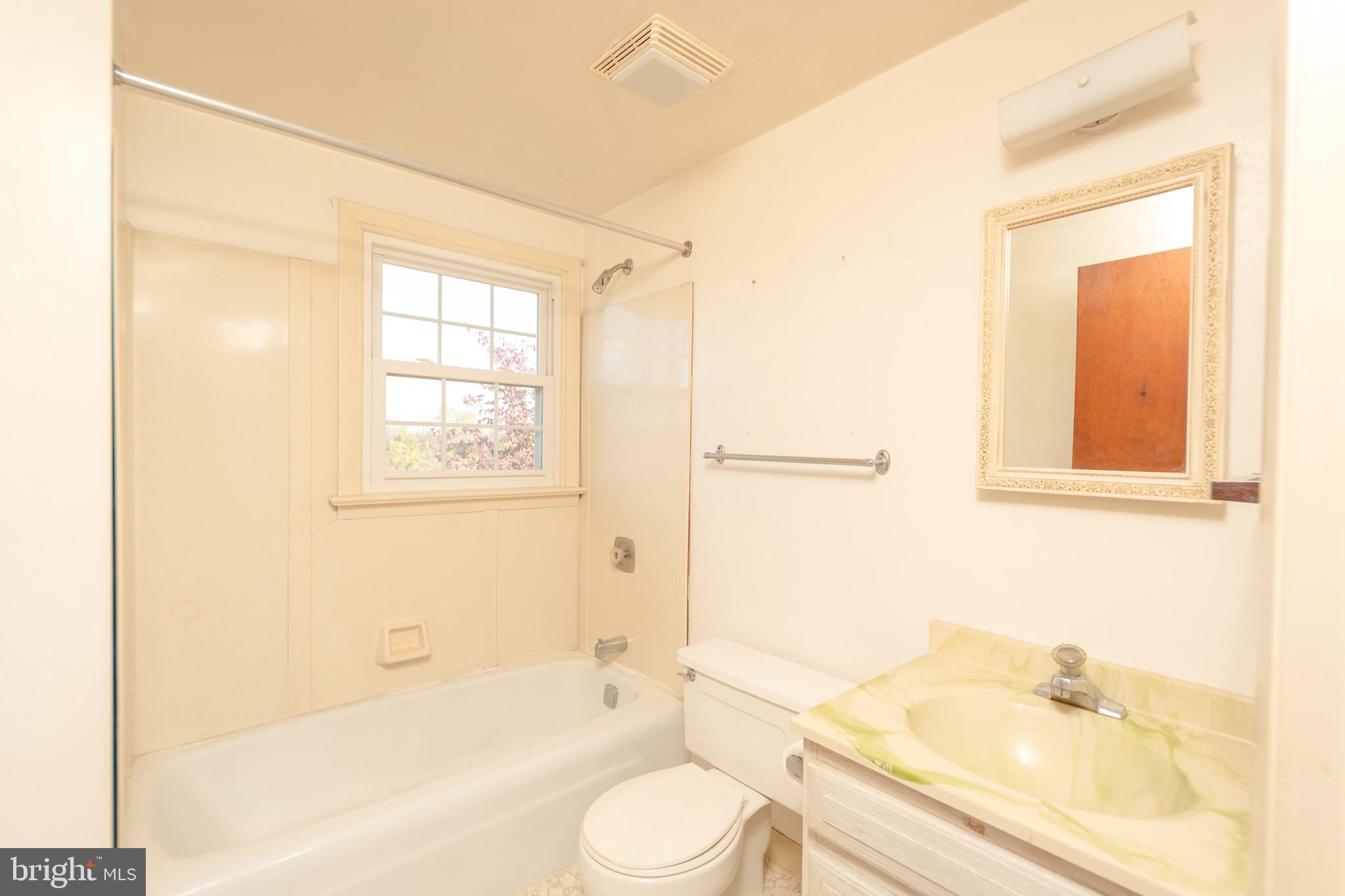 3040 Miller Road Washington Boro, PA 17582 - Photo 18 of 36 2nd floor full bath