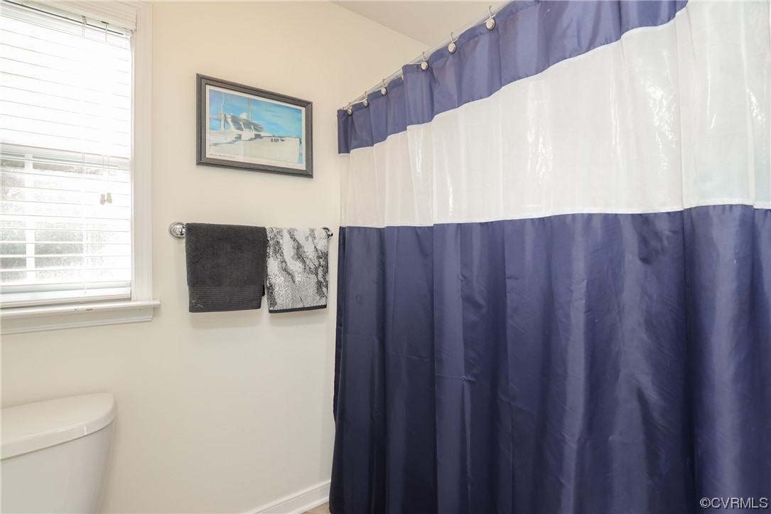 1600 Winterfield Place Midlothian, VA 23113 - Photo 26 of 43 a close up of a wall with a chair