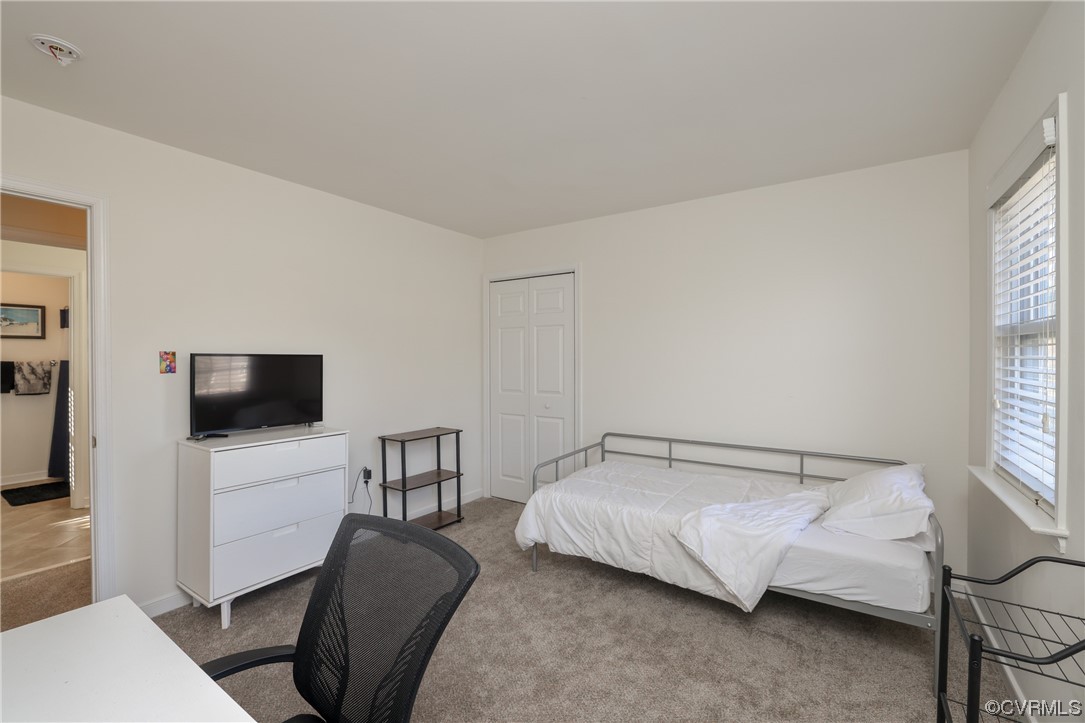 1600 Winterfield Place Midlothian, VA 23113 - Photo 28 of 43 a bedroom with a bed and a flat screen tv