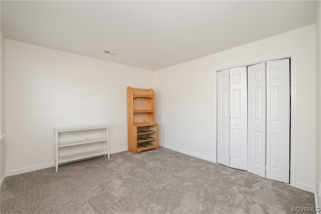 1600 Winterfield Place Midlothian, VA 23113 - Photo 39 of 43 a view of room and closet