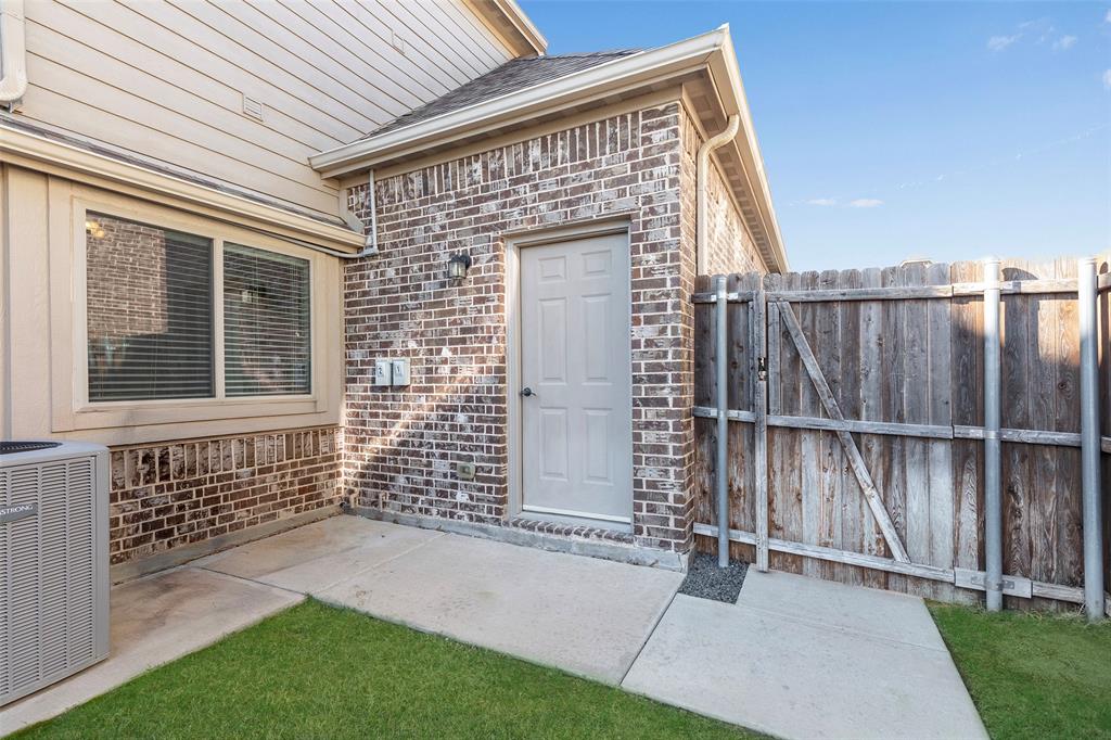 325 Sherbrook Street Van Alstyne, TX 75495 - Photo 33 of 40