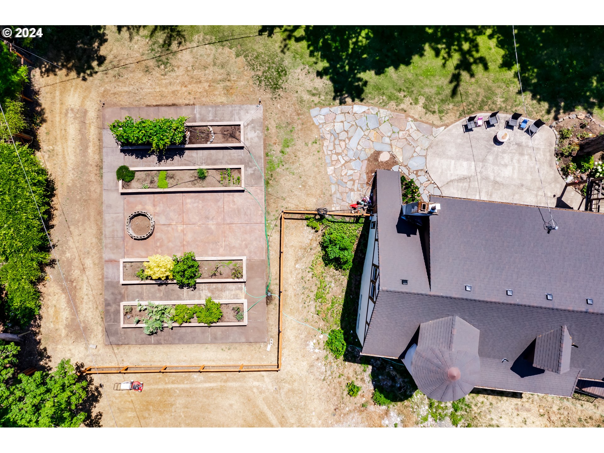 37198 Wheeler Road Pleasant Hill, OR 97455 - Photo 12 of 46 an aerial view of a house with outdoor space