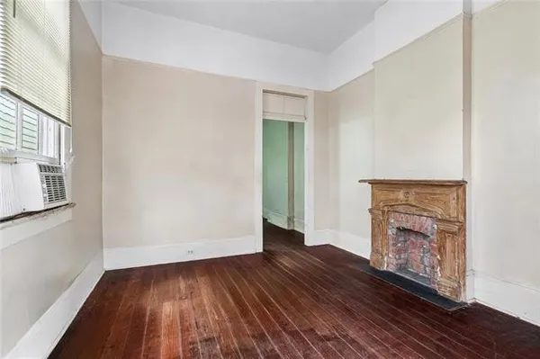 $550,000 | 6060 Annunciation Street, New Orleans, LA 70118
