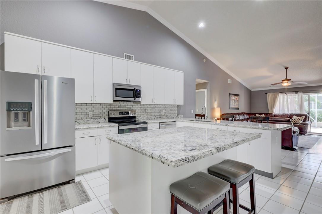 18237 Clear Brook Circle Boca Raton, FL 33498 - Photo 14 of 45 Photo 14