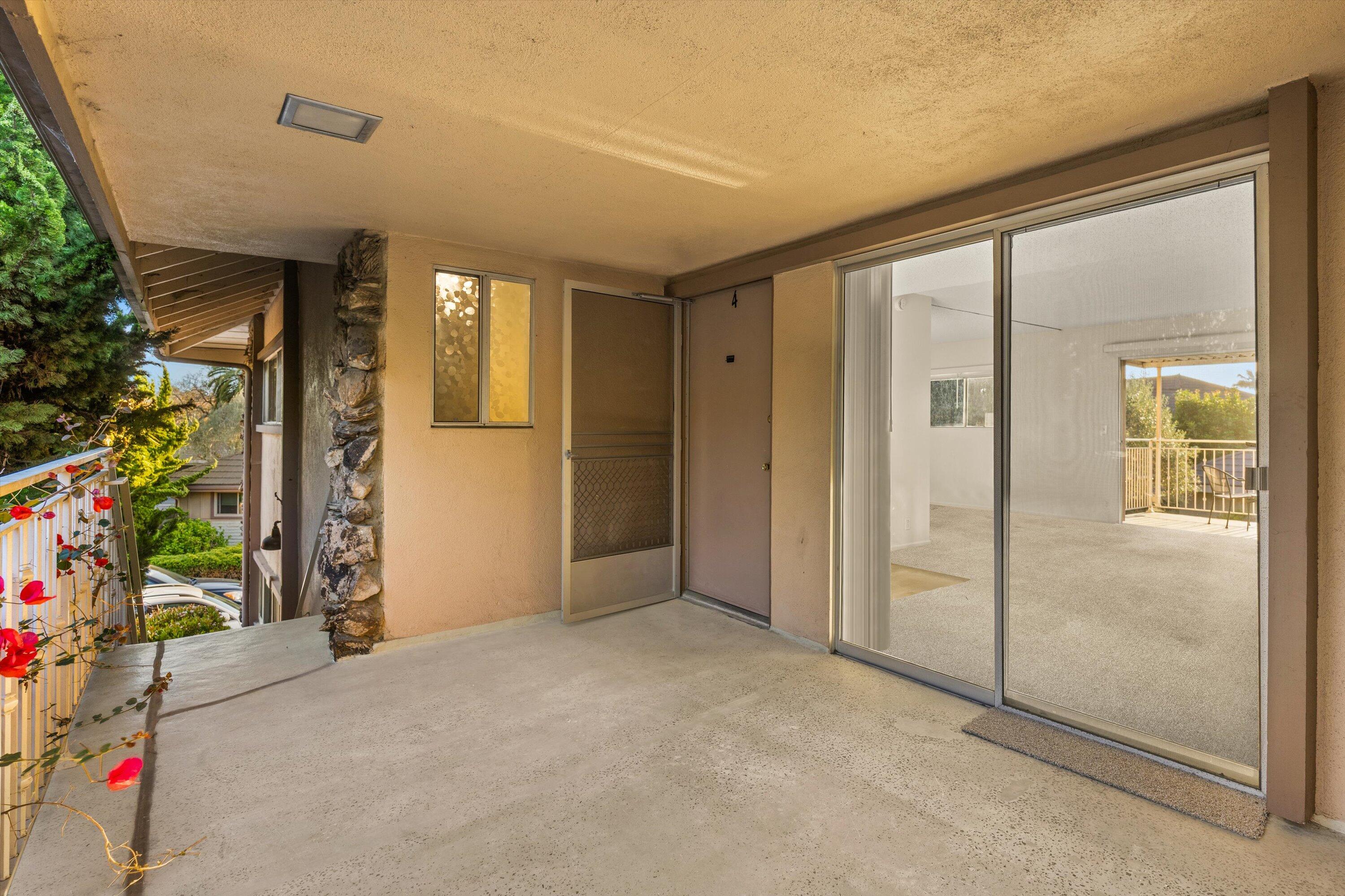 5722 Encina Road, Unit 4 Goleta, CA 93117 - Photo 2 of 28