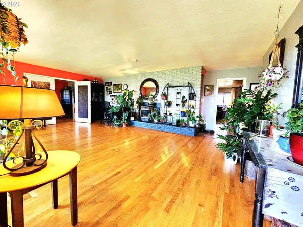 $785,000 | 120 Hammel Road, Eagle Point, OR 97524