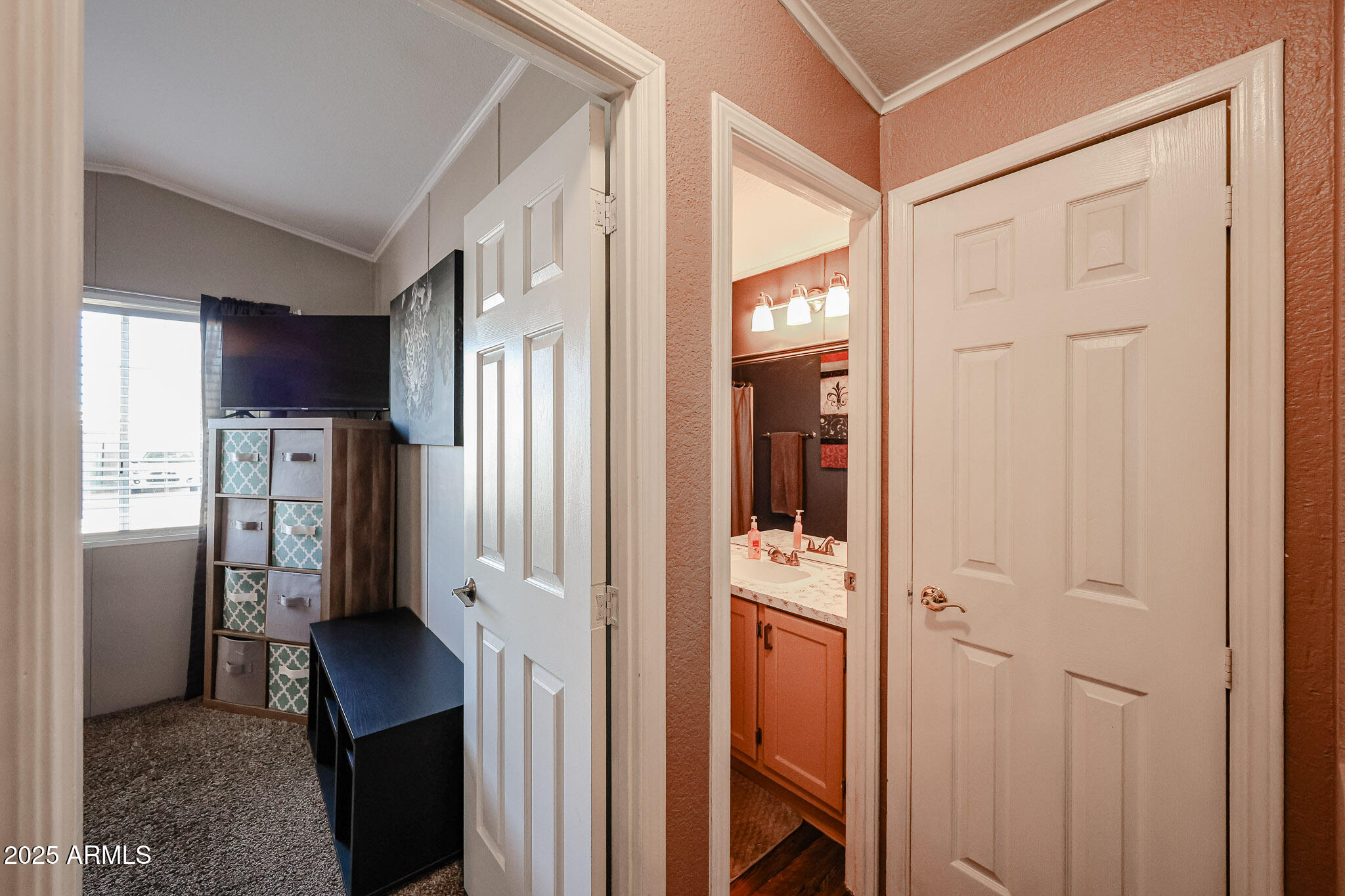19602 North 32nd Street, Unit 32 Phoenix, AZ 85050 - Photo 23 of 37 a view of a kitchen with refrigerator and wooden floor
