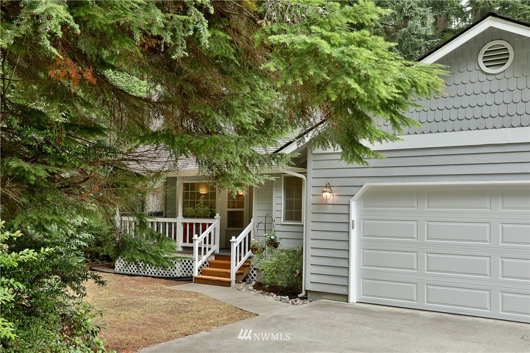 1933 Brainers Road Freeland, WA 98249 - Photo 2 of 25