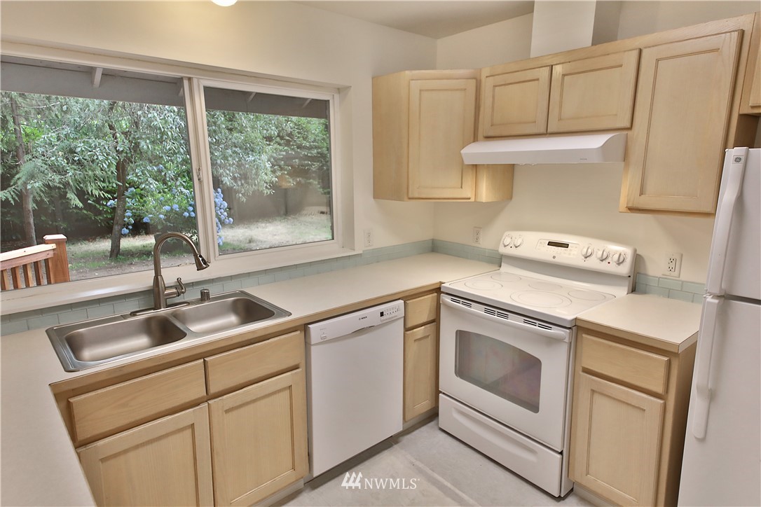 1933 Brainers Road Freeland, WA 98249 - Photo 10 of 25