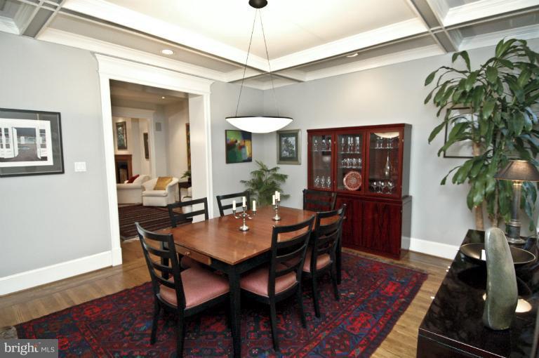 1847 California Street Northwest Washington, DC 20009 - Photo 18 of 30 Dining Room