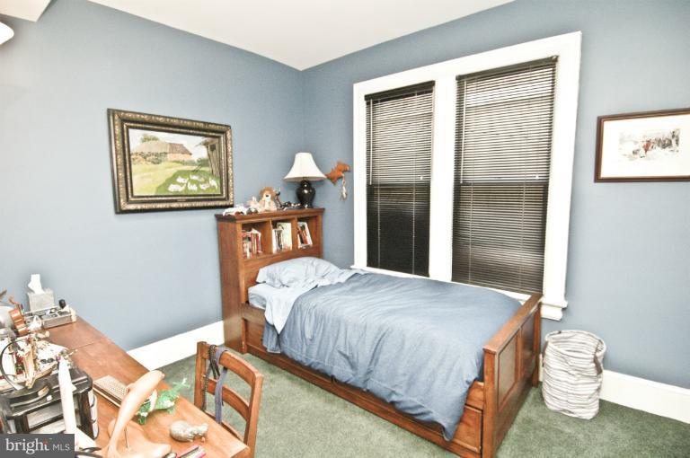 1847 California Street Northwest Washington, DC 20009 - Photo 28 of 30 Bedroom 4