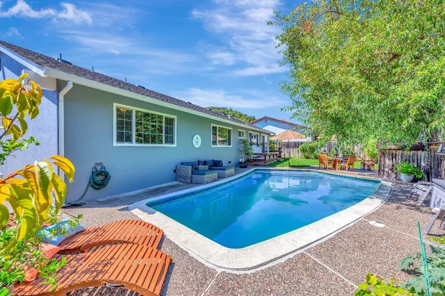 $1,149,000 | 540 Marin Oaks Drive, Novato, CA 94949