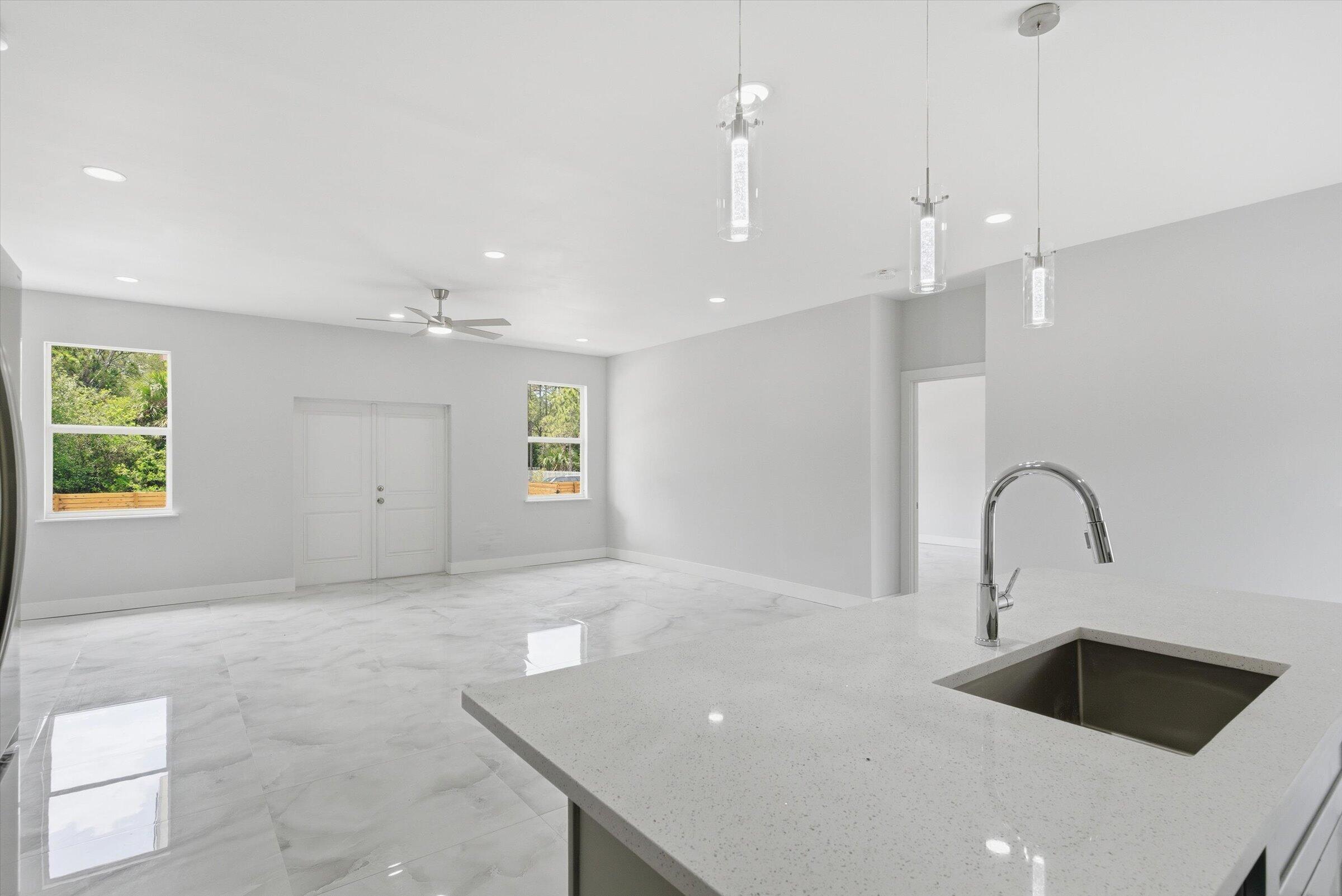 335 South Datil Street Clewiston, FL 33440 - Photo 15 of 46 30-photo-38