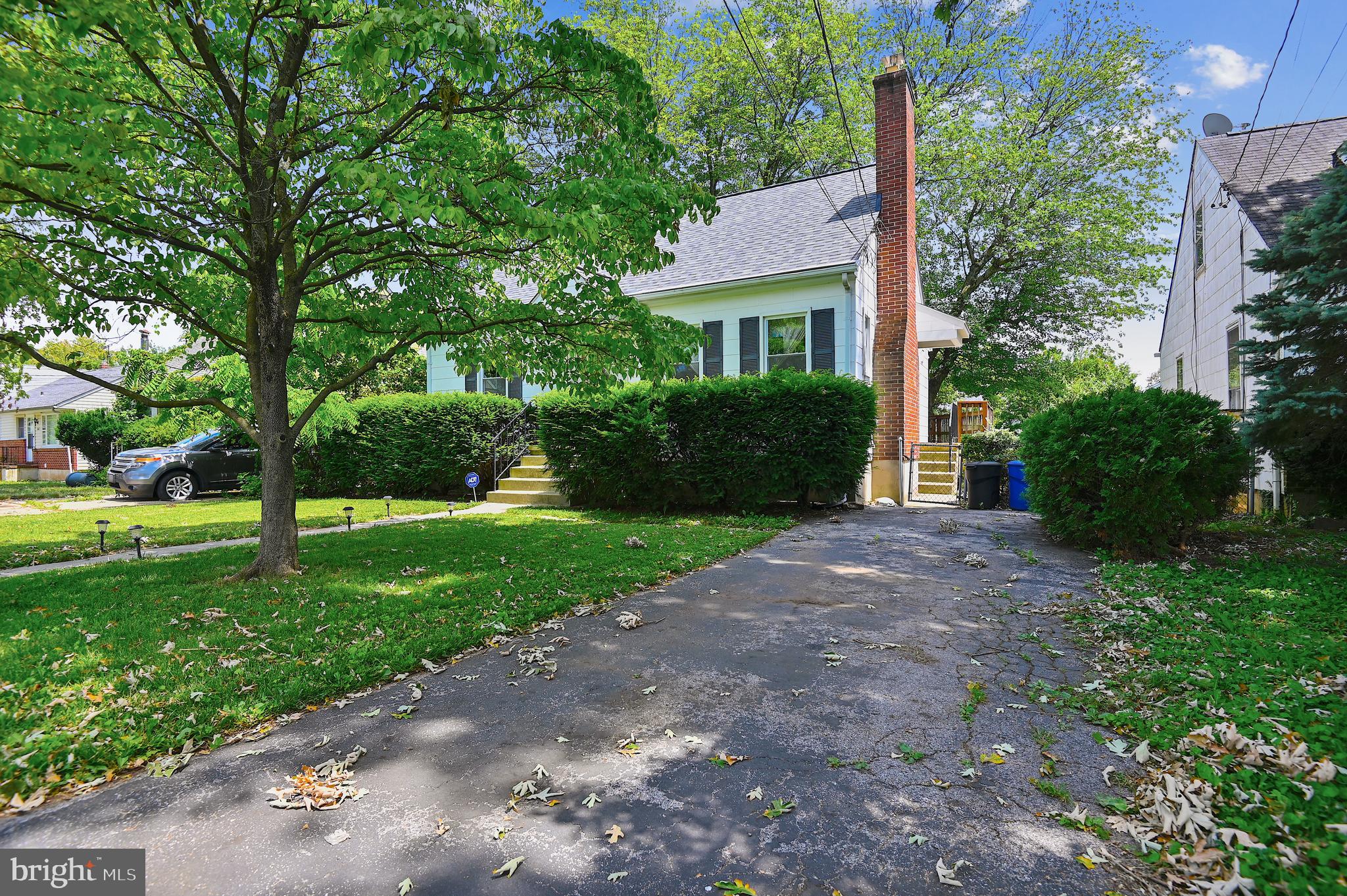 3613 Kenmar Road Baltimore, MD 21244 - Photo 39 of 64 Driveway - off street parking