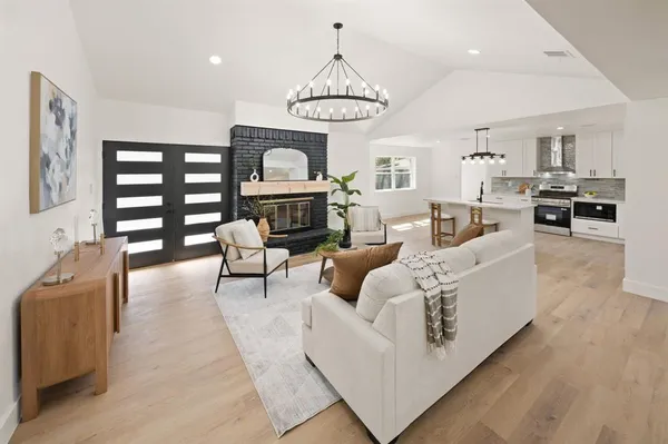 $589,000 | 8420 Bellingham Drive, Dallas, TX 75228
