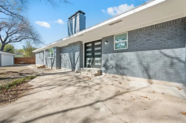 $589,000 | 8420 Bellingham Drive, Dallas, TX 75228