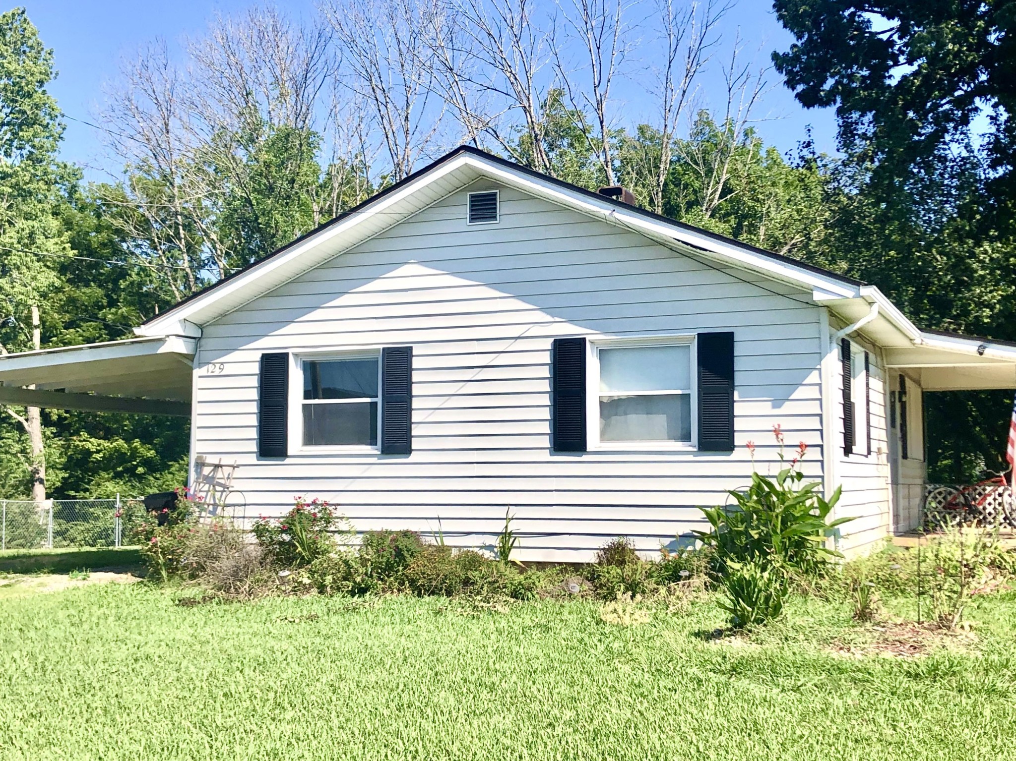 129 Tyson Road Oak Ridge, TN 37830 - Photo 1 of 8 Gallery Image 1