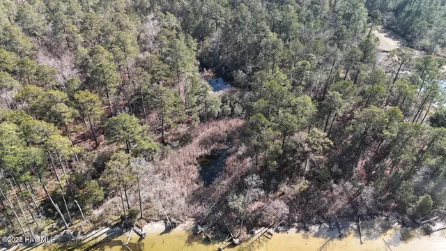 $399,000 | Lot 7 Sandy Point Road, Scranton, NC 27875