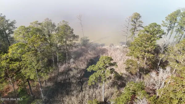 $399,000 | Lot 7 Sandy Point Road, Scranton, NC 27875