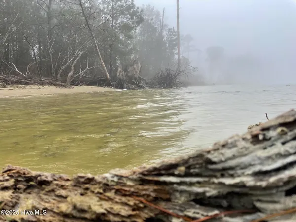 $399,000 | Lot 7 Sandy Point Road, Scranton, NC 27875