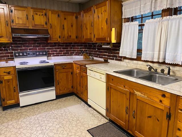 95 Summit Street Portland, ME 04103 - Photo 6 of 17 95 Summit 12