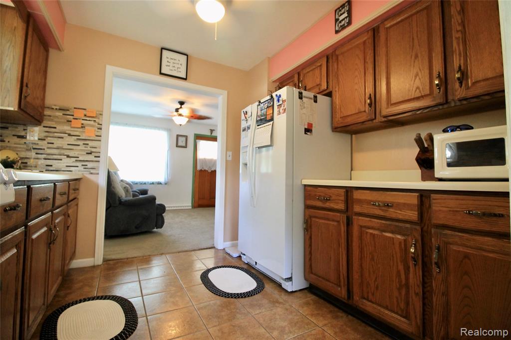 306 Tickner Street Linden, MI 48451 - Photo 7 of 27