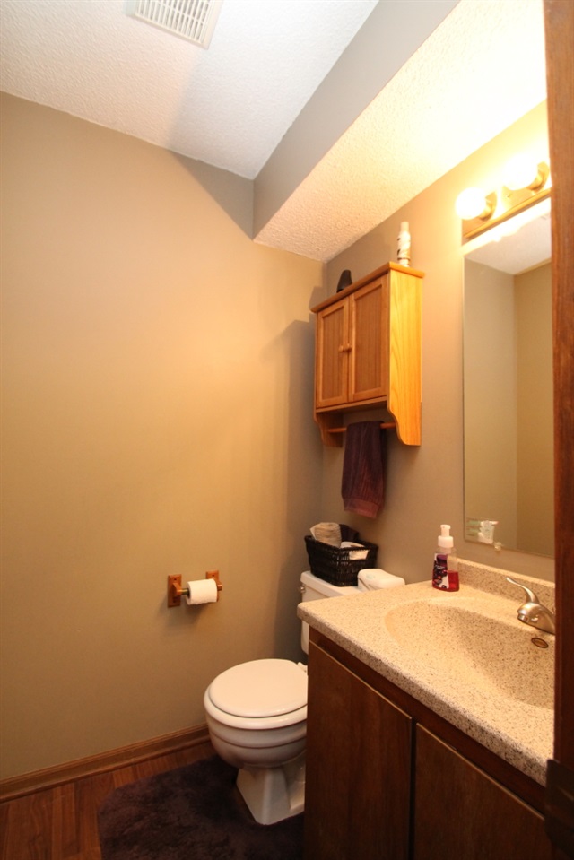 6606 Wood Rim Run Fort Wayne, IN 46825 - Photo 12 of 18 Gallery Image 12