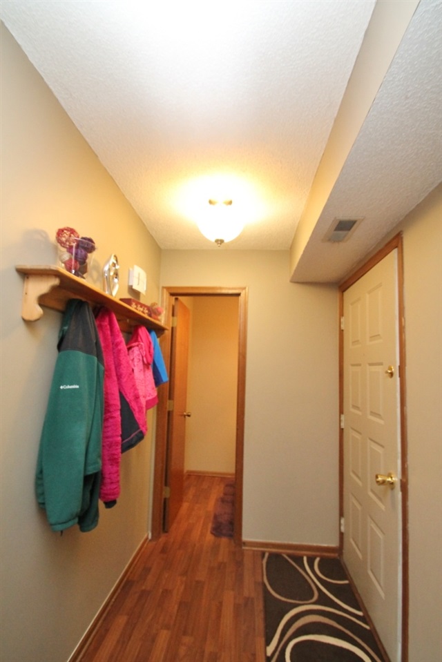 6606 Wood Rim Run Fort Wayne, IN 46825 - Photo 5 of 18 Gallery Image 5