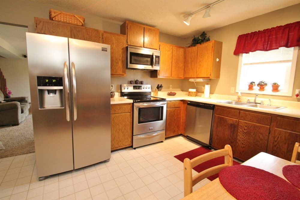 6606 Wood Rim Run Fort Wayne, IN 46825 - Photo 8 of 18 Gallery Image 8
