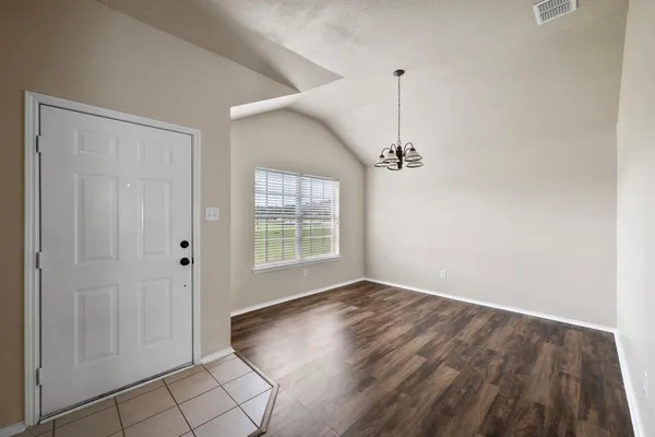 $2,300 | 812 Sierra Circle Drive, Burleson, TX 76028