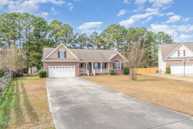 $320,000 | 4101 Desert Cove Circle, Fayetteville, NC 28312