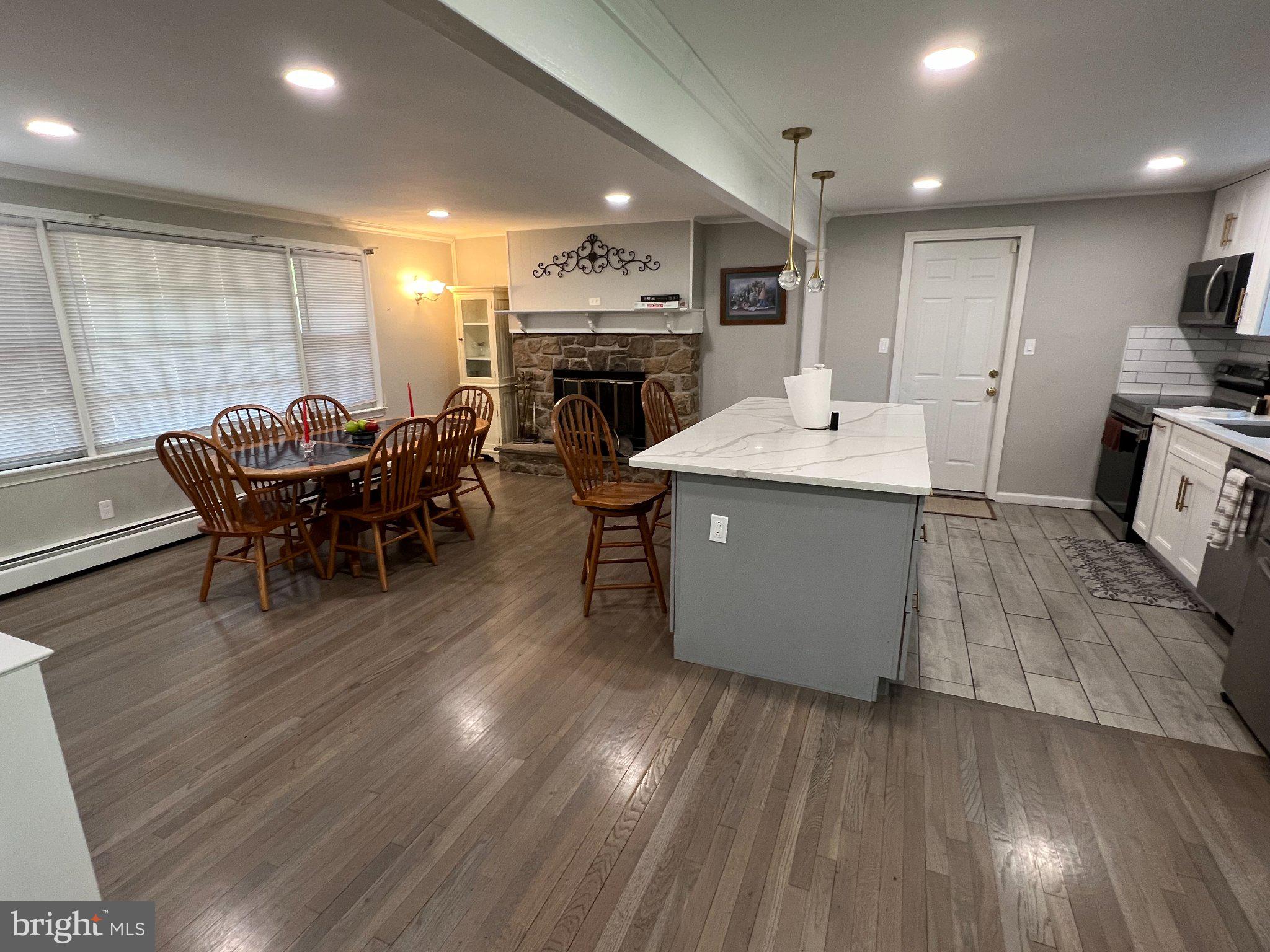 504 Swartley Road Hatfield, PA 19440 - Photo 7 of 32 Spacious, modern kitchen and dining area.