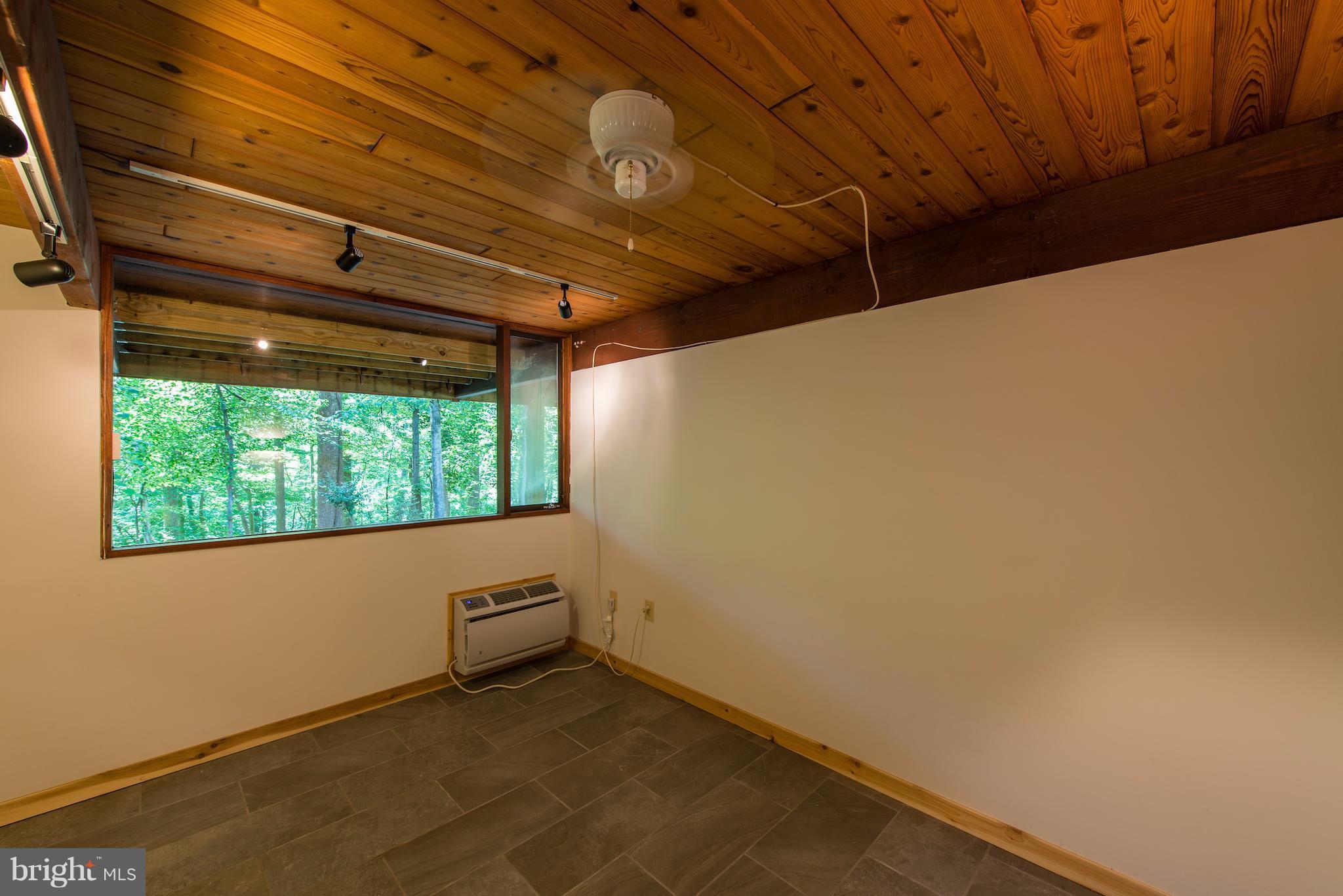 14710 Poplar Hill Road Accokeek, MD 20607 - Photo 20 of 28 Bedroom