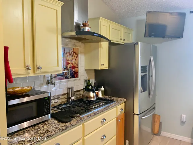 $405,000 | 249 Mcclain Drive, Melbourne, FL 32904