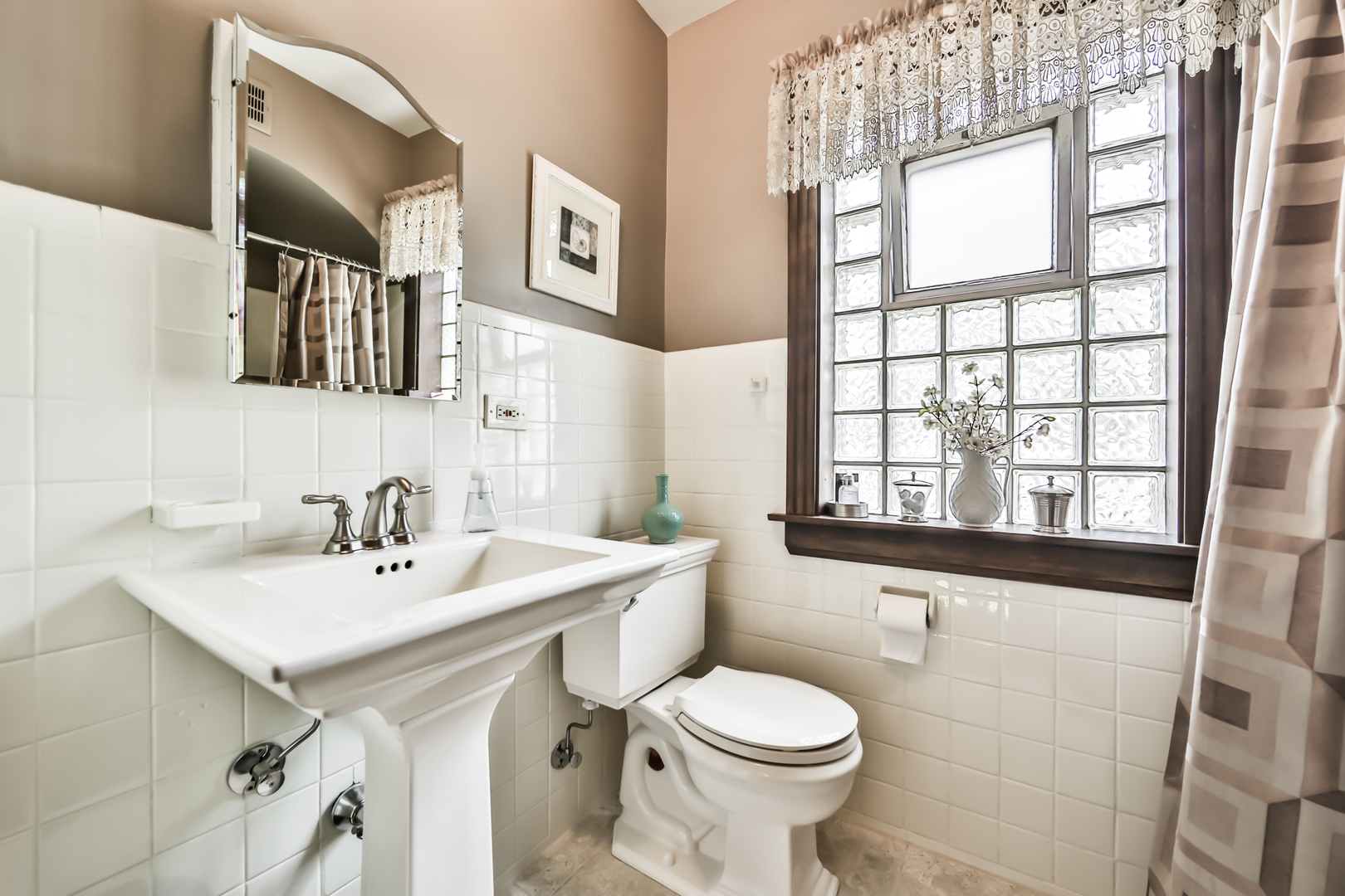 341 Downing Road Riverside, IL 60546 - Photo 32 of 49