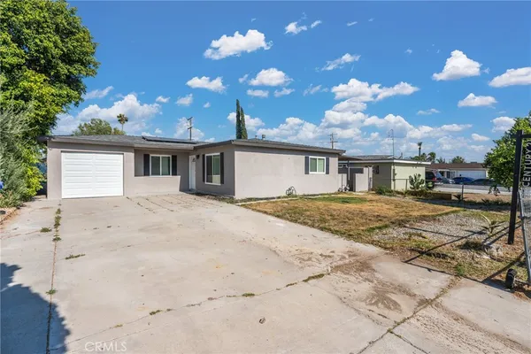 $629,999 | 109 South Joyce Avenue, Rialto, CA 92376