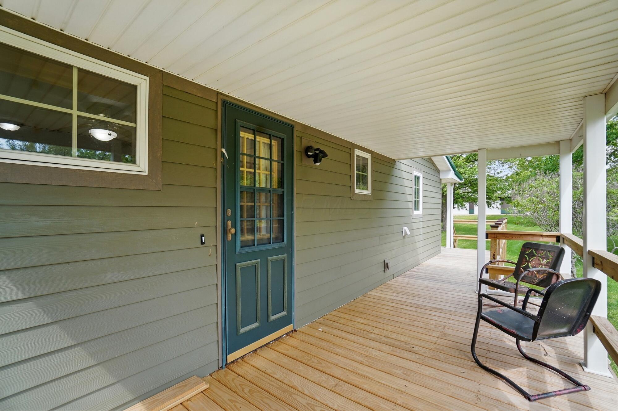 5870 Brook Road Northwest Baltimore, OH 43105 - Photo 42 of 70 Back / Side Deck - 5870 Brook Road NW, Baltimore, OH 43105