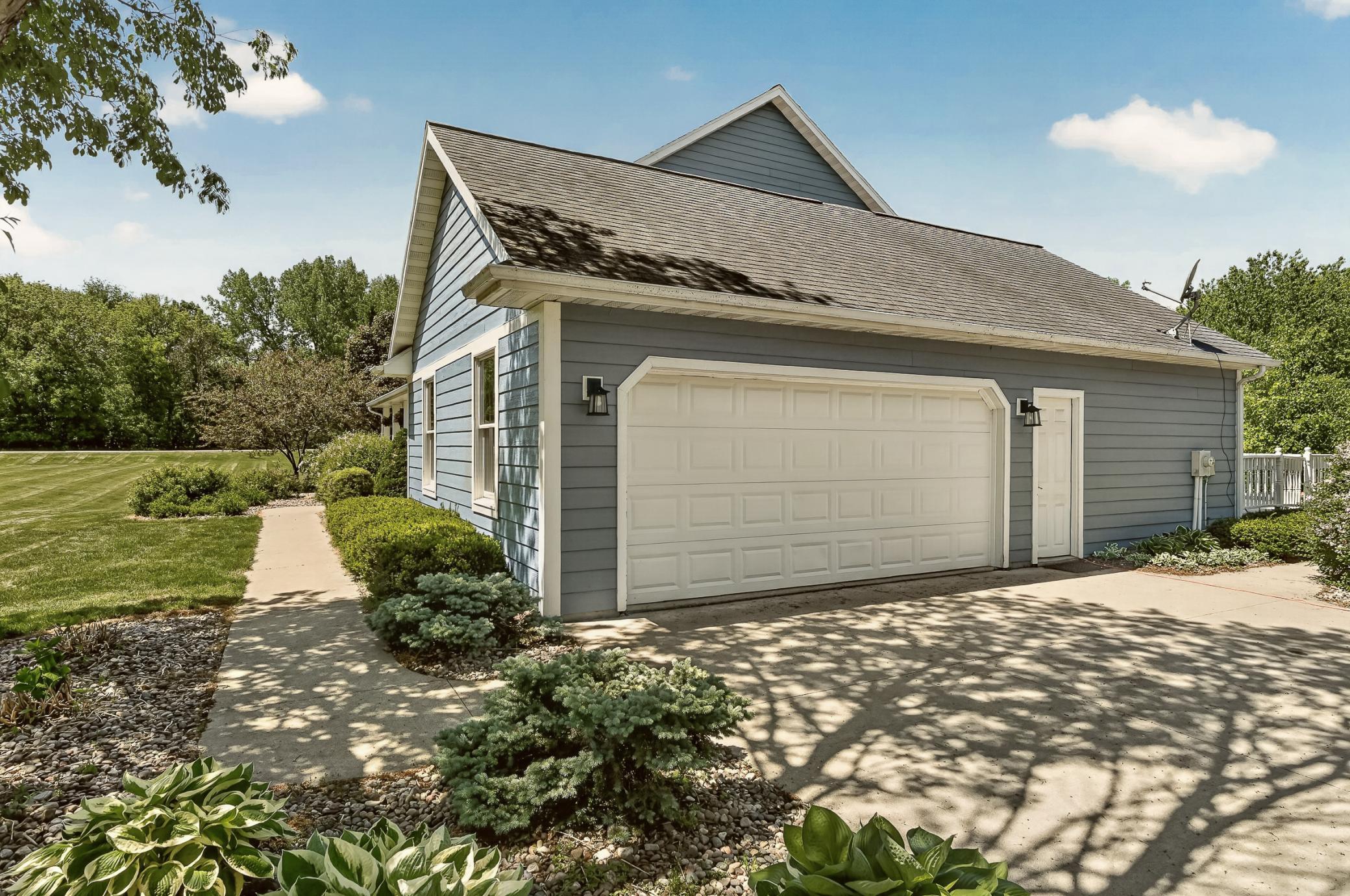 5823 Summit Lane Northeast Rochester, MN 55906 - Photo 2 of 50