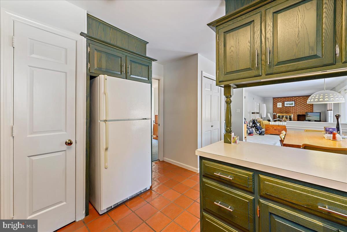 1280 Butterfield Road Lancaster, PA 17601 - Photo 17 of 29
