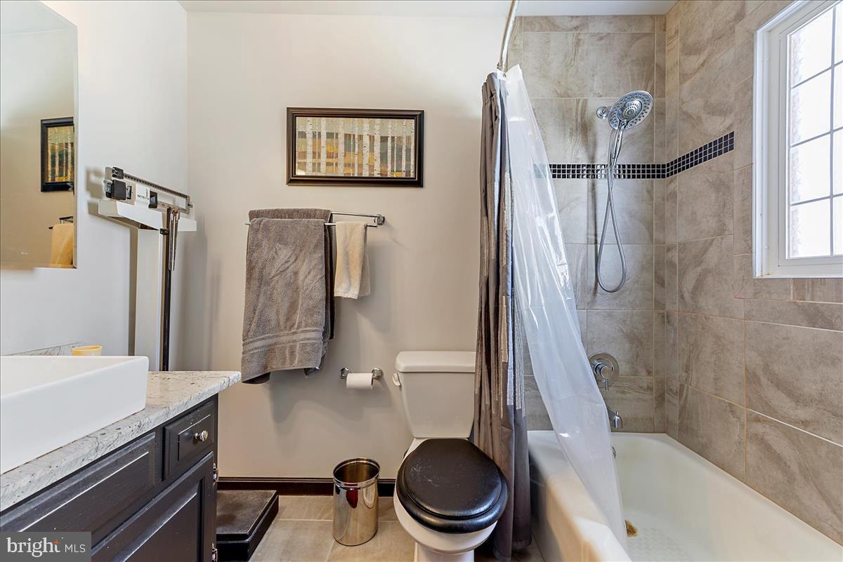 1280 Butterfield Road Lancaster, PA 17601 - Photo 21 of 29