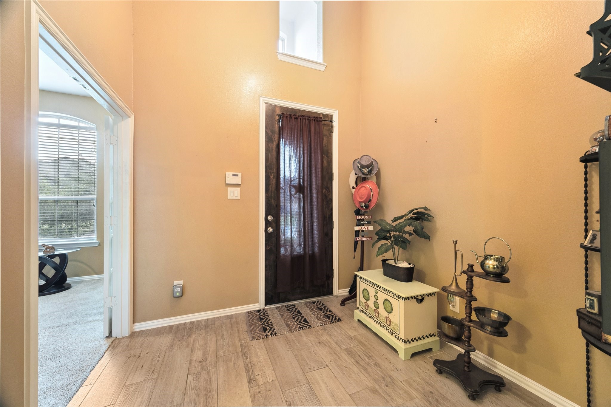 13117 Green Shores Lane Rosharon, TX 77583 - Photo 3 of 30 a view of a room with gym equipment