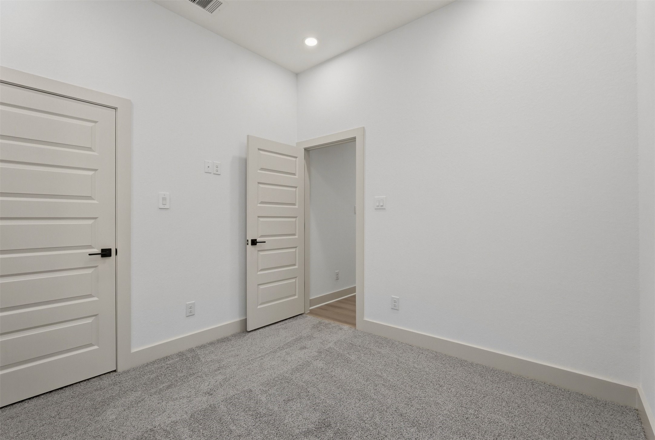 9819 Turnbow Street, Unit D Houston, TX 77029 - Photo 26 of 27