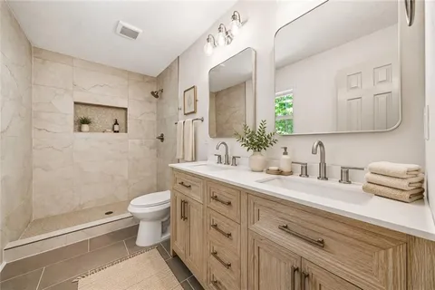 $325,000 | 35 Davis Mill Hollow, Dallas, GA 30157