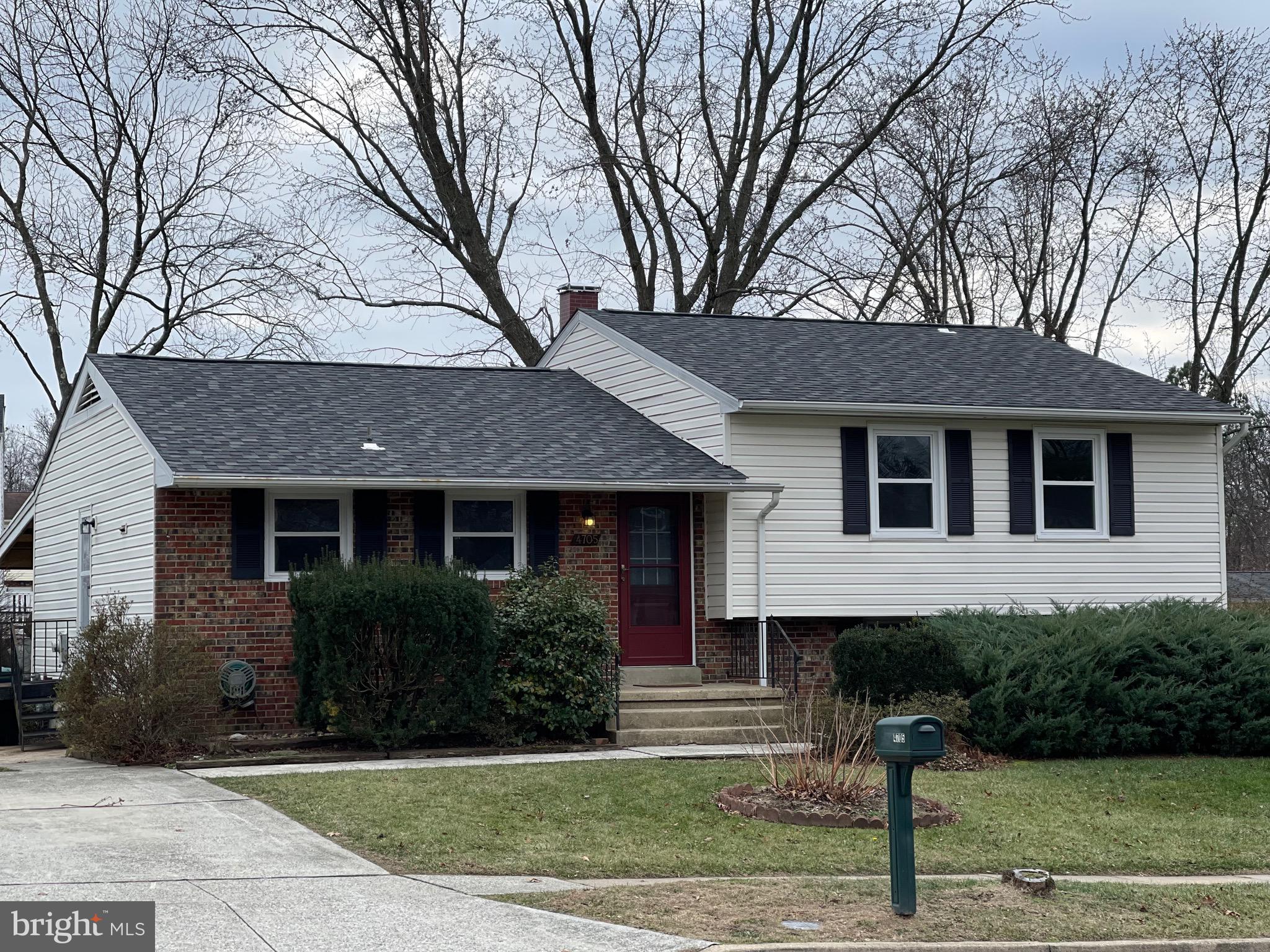 4705 Ebenezer Road Baltimore, MD 21236 - Photo 1 of 36
