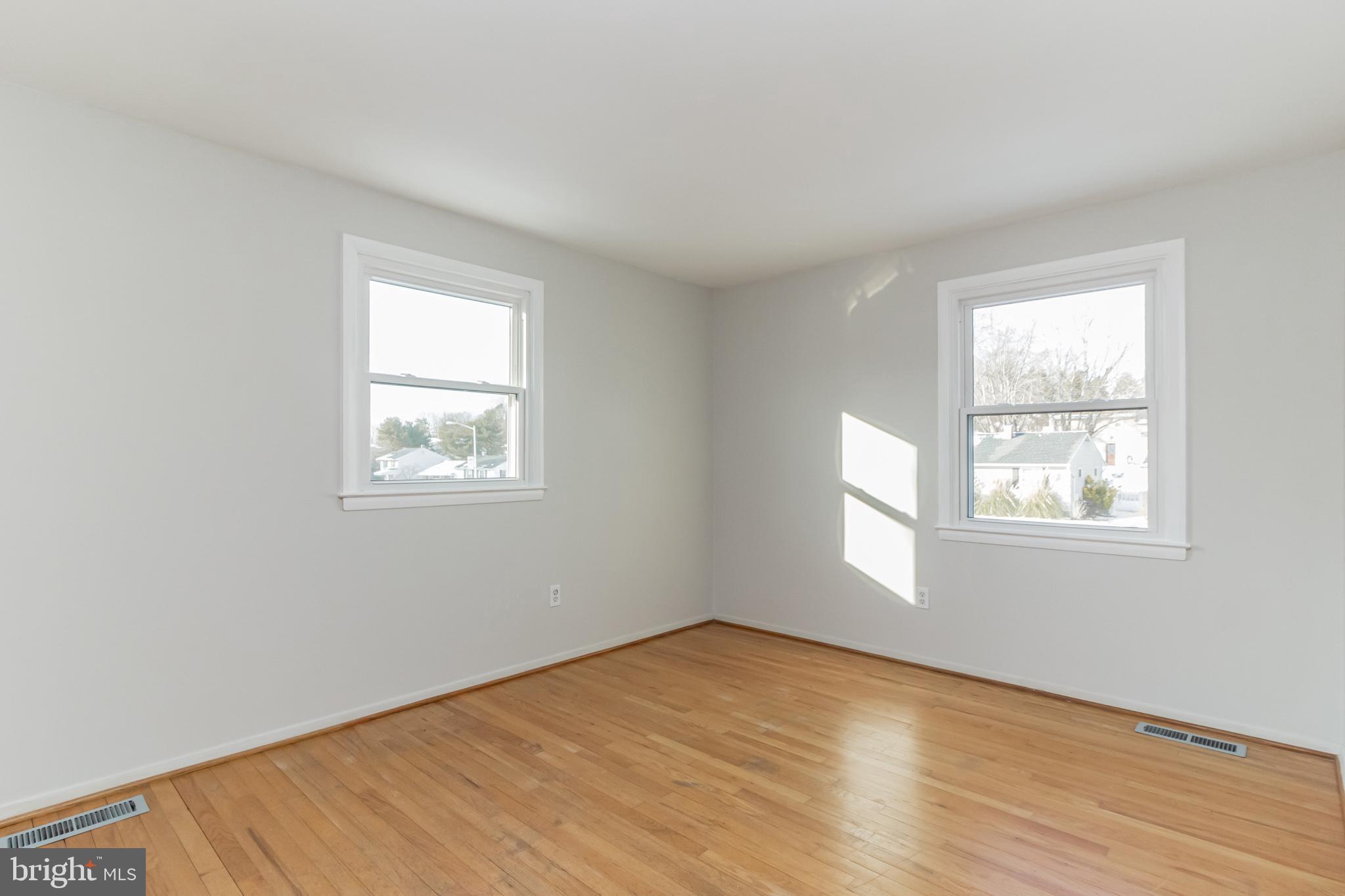 4705 Ebenezer Road Baltimore, MD 21236 - Photo 25 of 36