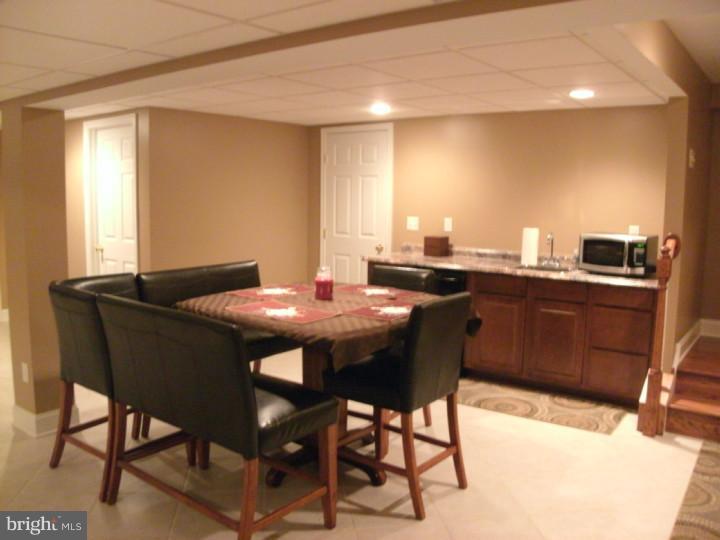 334 Stone Ridge Drive Dover, DE 19901 - Photo 19 of 25 Wet Bar